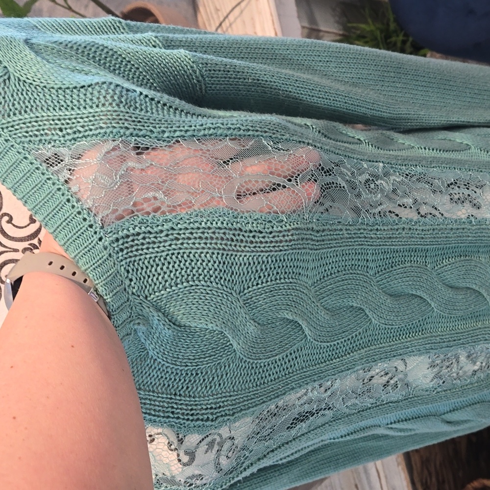 Vanity Sweater Lace Inlay - Picture 6 of 12